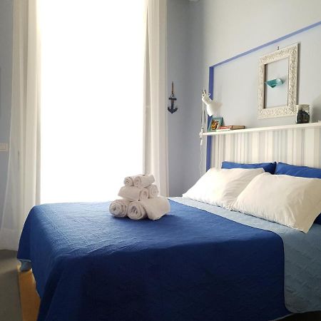 Viky'S Home B&B Napels Buitenkant foto