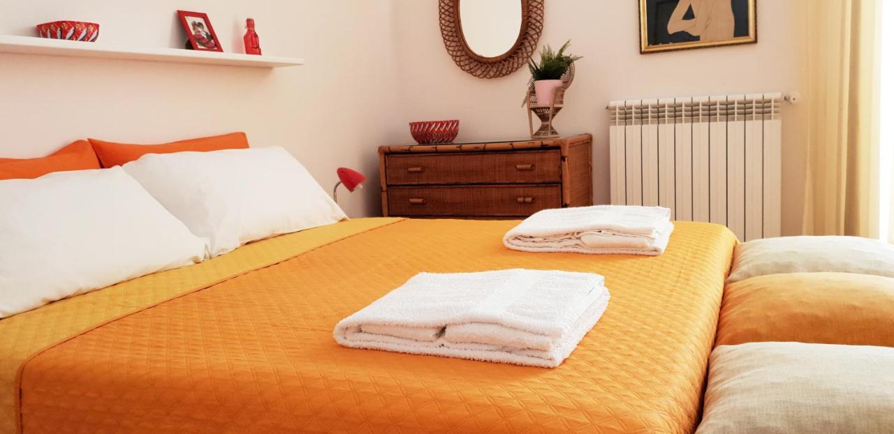 Viky'S Home B&B Napels Buitenkant foto
